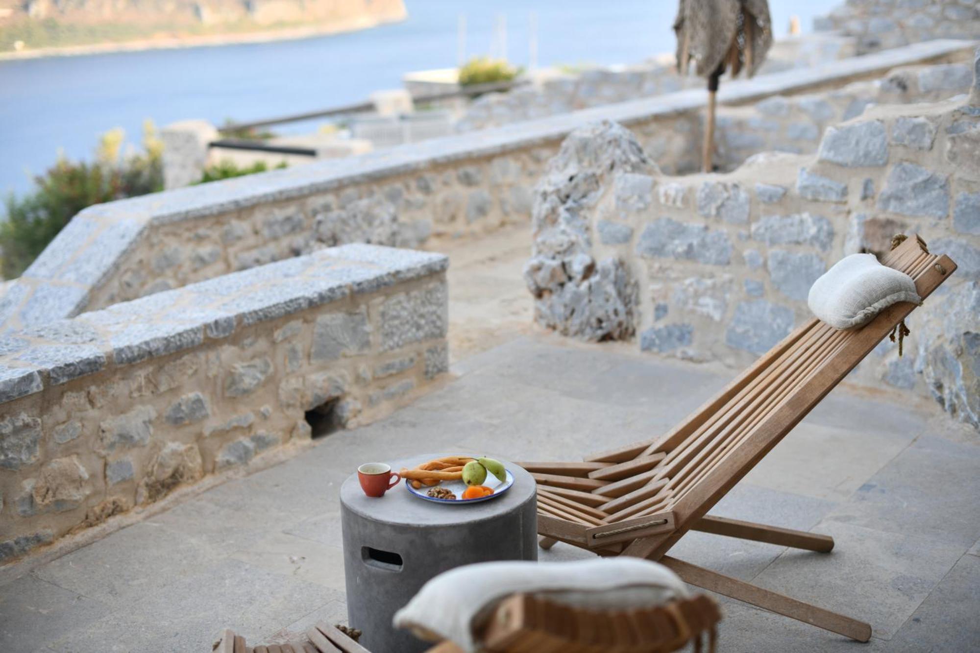 Hotel Petra & Fos Boutique & 4*